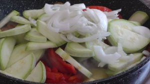 Рагу из кабачков с курицей -Домашняя кухня