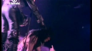 Kiss - Crazy Crazy Nights  Vh1 Classic 