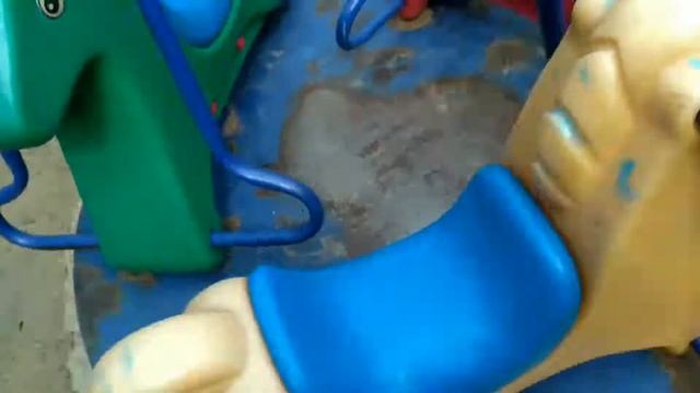 АСМР | Скрип качелей, каруселей и т.п. смотреть онлайн