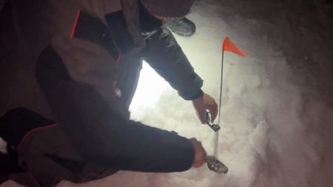 Ночная рыбалка в комфортных условиях #gor #зимняяловлярыбы #ночнаярыбалка #рыбалка