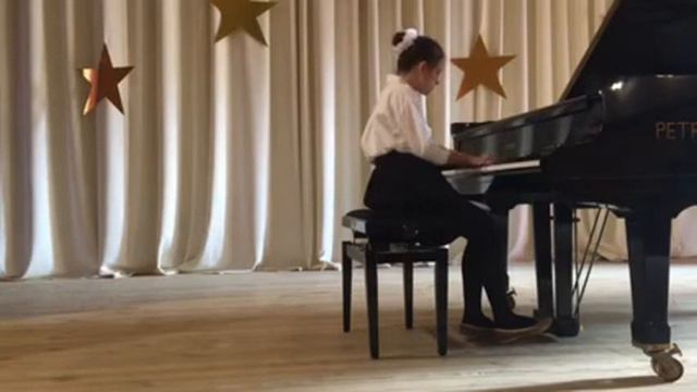 Бургмюллер «Этюд» 15.,соч. 109; Д.Долгалев «Осенняя песня»