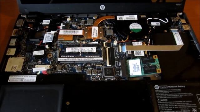 Dead SSD in HP Folio 13 laptop - dead mSata SSD chip card inside under the keyboard смотреть онлайн
