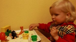 Развитие ребенка в 2 года. Навыки и умения. Ребенок в 2 года считает, рисует, говорит, знает цвета.