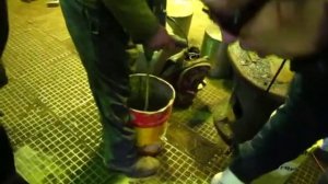 Приготовление высокопрочного безусадочного состава ВАЙТМИКС для ремонта бетона