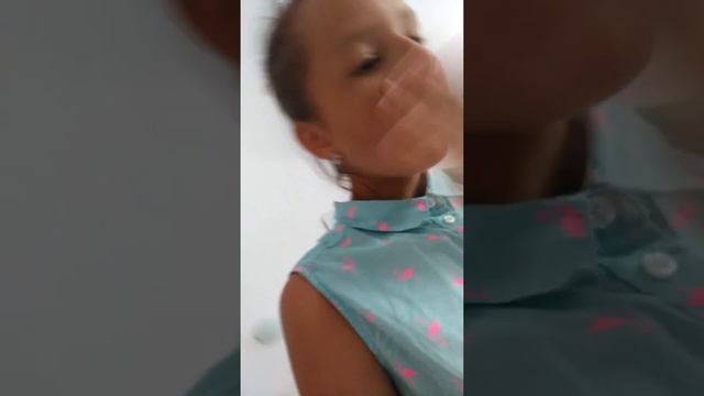 Как собираются женщины КУДА ТО )))))))))))))))))))) ШОК#$##&&" смотреть онлайн