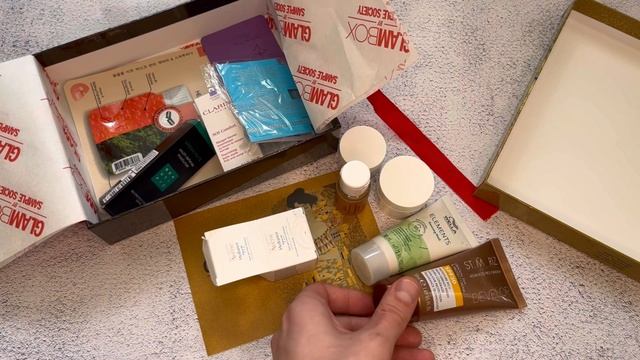 Майская коробка с косметикой Glambox