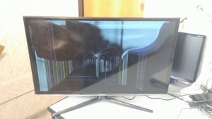 Телевизор Samsung UE32ES6307U