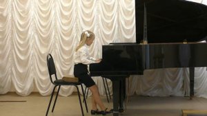 Ефремова Варвара, С.Майкапар "Листок из альбома" e-moll