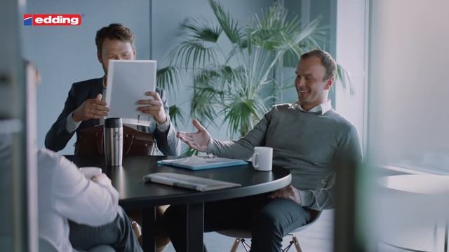 Приправьте кофейные кружки с блеском художников смотреть онлайн