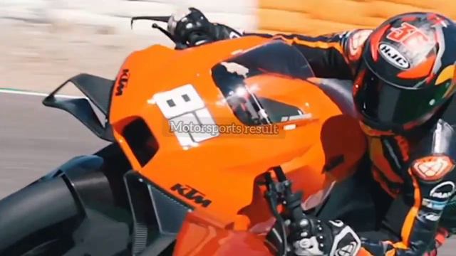 Jerez test - Dani pedrosa & mika kallio testing ktm rc 8c with the first 25 buyers. смотреть онлайн