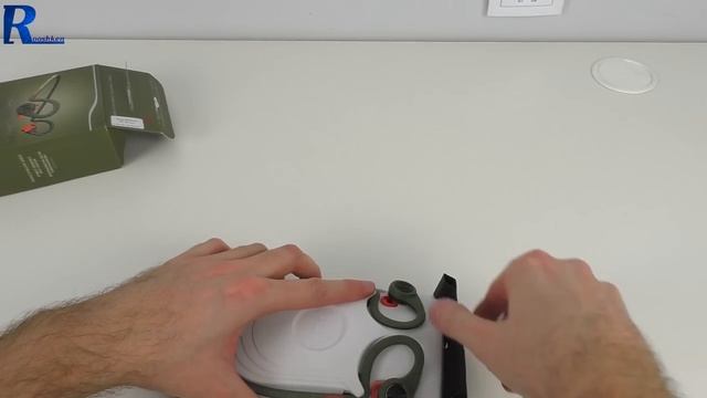 Plantronics BackBeat FIT - Rzut oka na słuchawki bezprzewodowe dla aktywnych смотреть онлайн