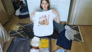 Муж отправил меня на море. Собираю чемодан в отпуск.