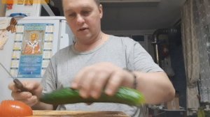 Кухоник, филейник. Переделанный  нож тестирую на овощах