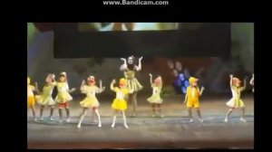 Танец Утят|Песня|Детство|музыка слушать|Chicken Dance. На шагающих утят быть похожими хотят...