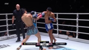 Tawanchai vs. “Smokin” Jo Nattawut   НОВЫЕ ЗВЕЗДЫ КИКБОКСИНГА