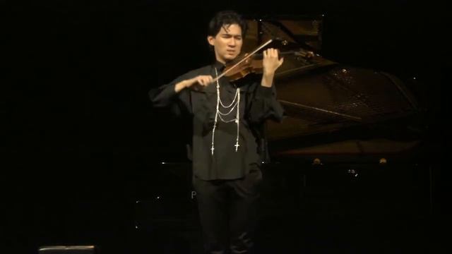 Violin Virtuoso: Recital by Iskandar Widjaja - J.S.Bach: Preludio E Major, BWV 1006 смотреть онлайн