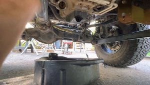 Jeep Wrangler 2.0 turbo oil change - step by step