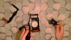 Выбор полуклетки, L-rig, дополнительной ручки для фотоаппарата на примере fujifilm x-t4