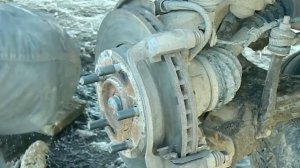 Замена тормозных колодок на ssangyong actyon sports.