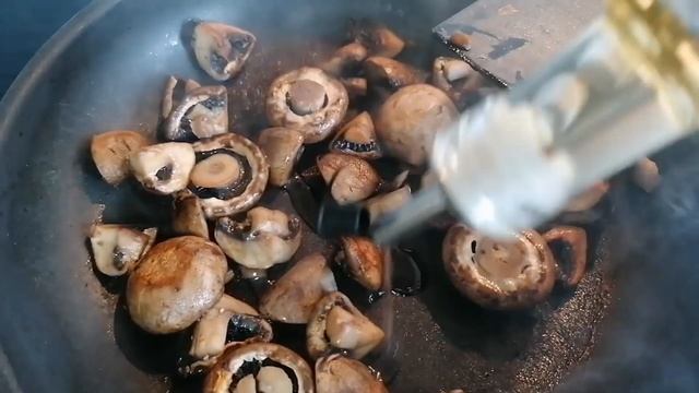 Так шампиньоны вы ещё не готовили?#готовимвкусно #готовимлегко#жизньвгермании#