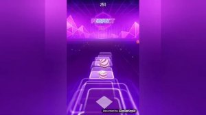 Показываю как играть в Tiles Hop: EDM Rush!