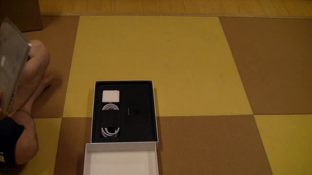 MacBook Pro Retina 2012Mid Unboxing смотреть онлайн