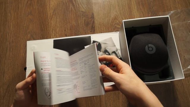 Обзор наушников Monster Beats by Dr. Dre Mixr смотреть онлайн