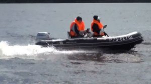 Алюминиевый РИБ HIGHFIELD CLASSIC 380 с консолью FCT