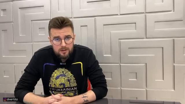 Девушке нужно разобраться в себе.