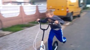 Дрифт на гоночном самокате