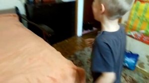 Как вырвать первый зуб самостоятельно