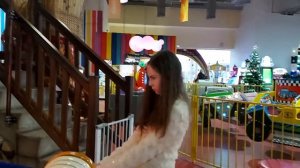 Игровой центр космик .