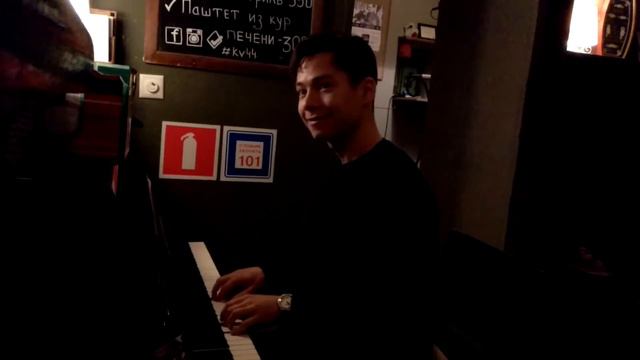 Раим Тригер. Круто играет! смотреть онлайн