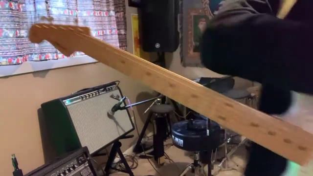 How to Jump / Bridge a Fender ‘68 Custom Deluxe Reverb with A/B/Y pedal(blues gain with clean boost смотреть онлайн