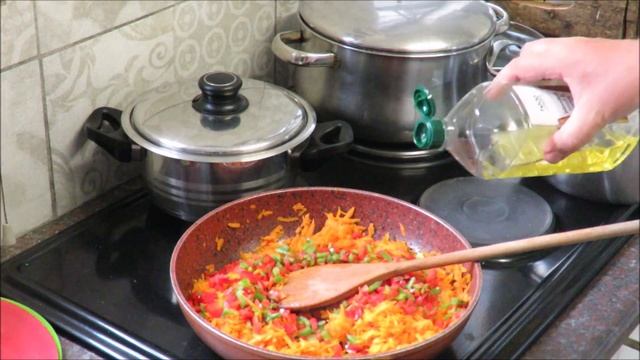 Borscht recipe with African buffalo, Namibia Борщ из мяса африканского буйвола в намибийском лодже. смотреть онлайн