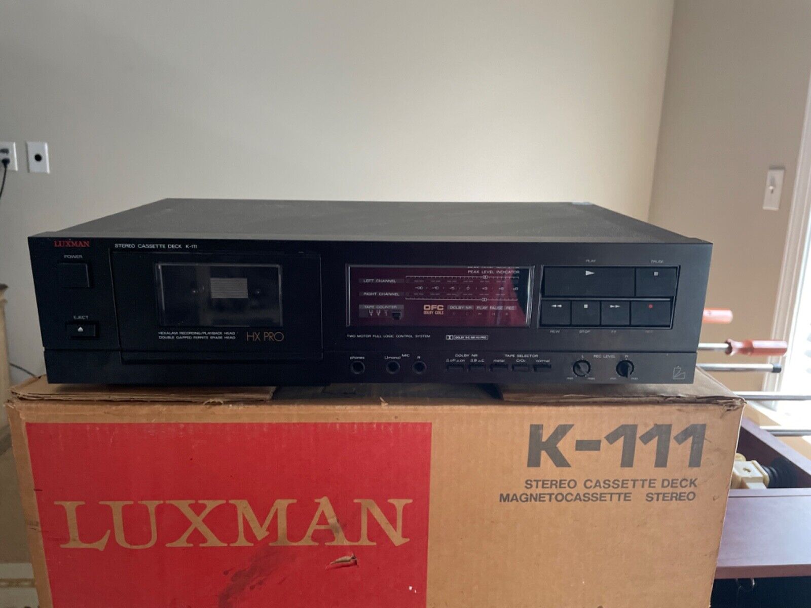 Стерео кассетная дека Luxman Deck-K-111-Сделано в Японии-Годы выпуска 1987 - 1990