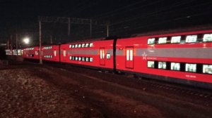 D1 МЦД станция Марк встреча двух поездов ЭШ2 Штадлер Аэроэкспресс Шереметьево - Москва