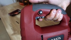 Электрический лобзик Oasis LE-60