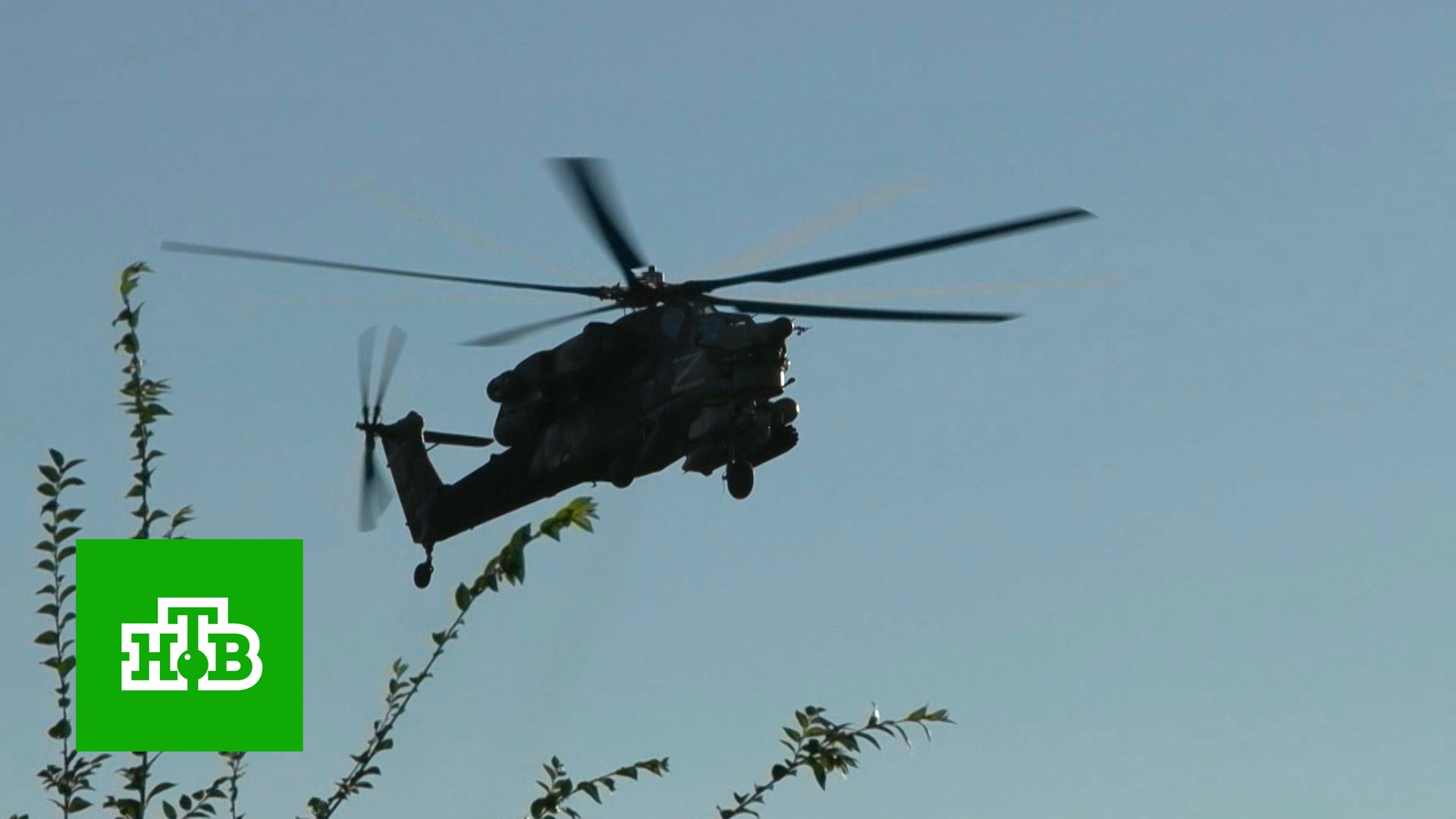 Ударные вертолеты ВС РФ уничтожают украинскую технику в зоне СВО | «Итоги недели»
