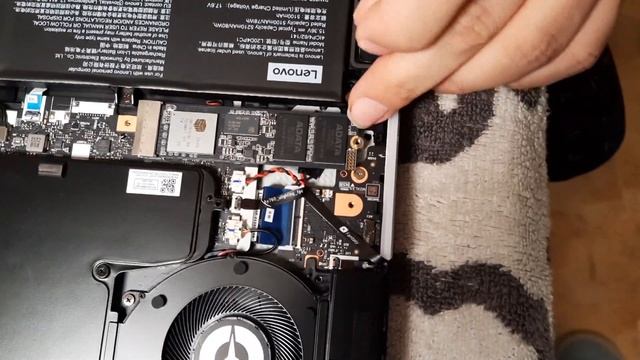 Legion 7. Замена оперативной памяти и добавление накопителя M.2 SSD в систему. смотреть онлайн