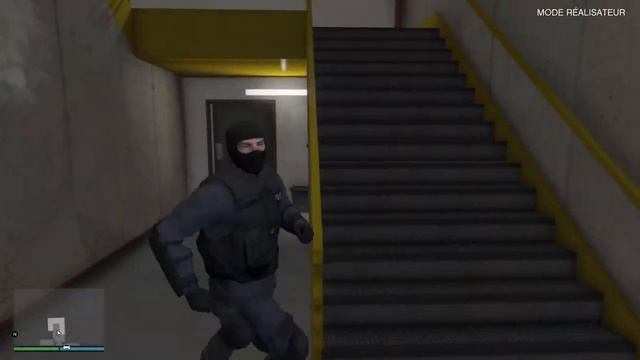 Comment etre policier sur gta 5 ps4