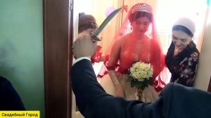 КАК ЗАБИРАЮТ НЕВЕСТУ С РОДИТЕЛЬСКОГО ДОМА! ТУРЕЦКАЯ СВАДЬБА! Смотреть всем до конца!