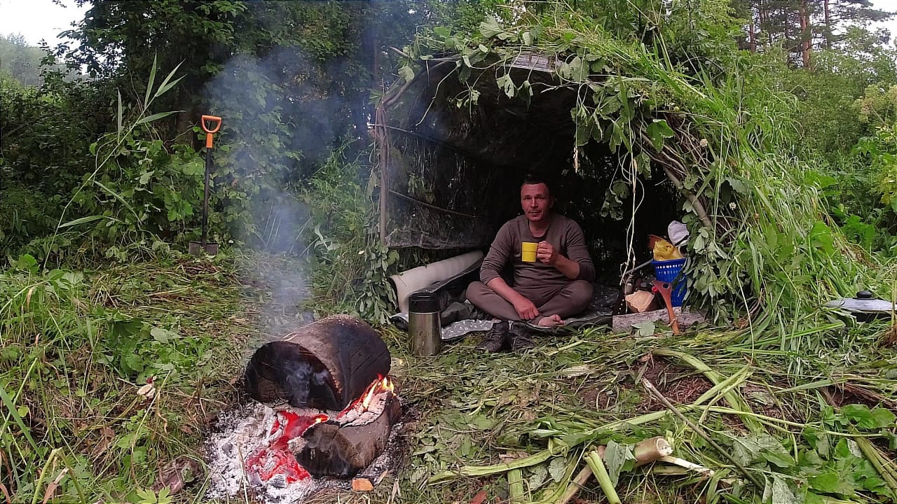 Неудачное укрытие и ночные приключения. Первое блюдо в жизни. смотреть онлайн