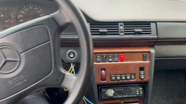 Купил Mercedes 124 ￼