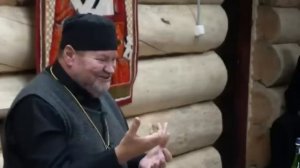 Смешная история как покупали молитвослов от Олега Стеняева.