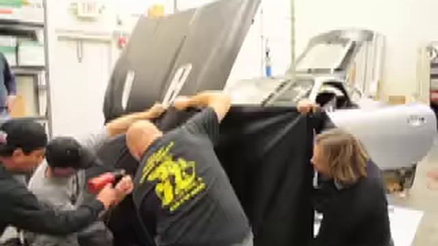 Vehicle Wrap - 2010 Jaguar XK R смотреть онлайн