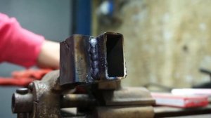 Сварка профильной трубы разными способами. #сваркаэлектродом #сварка #сваркадляновичков