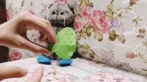 Как зделать для Басика тапочки ????