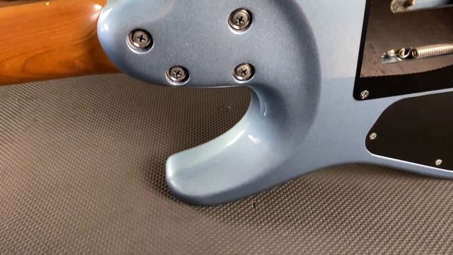 THE MOST VERSATILE GUITAR? - Ibanez AZ Review смотреть онлайн