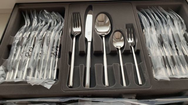 Zwilling Aberdeen 60 предметов на 12 персон набор столовых приборов